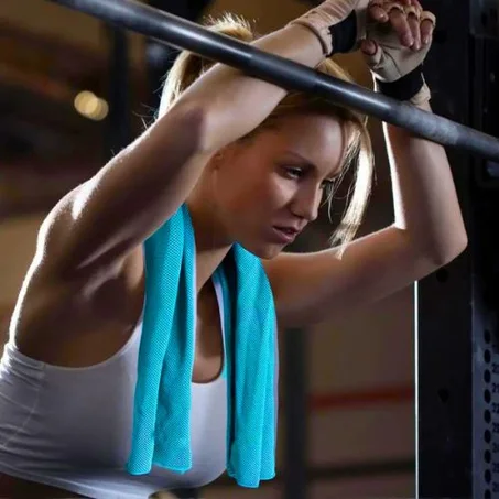 منشفة التبريد الرياضية