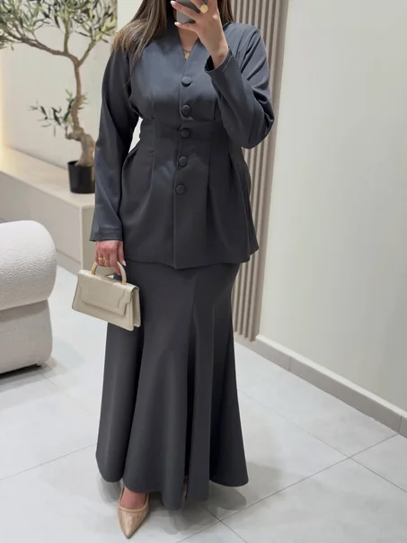 طقم ثريا الكلاسيكي ✨🩶