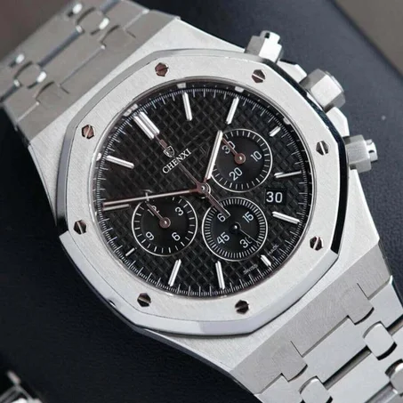 MONTRE CHRONOGRAPHE ROYALE SN