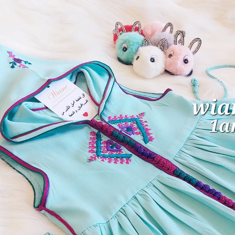 فستان جلابة (سنة واحدة)