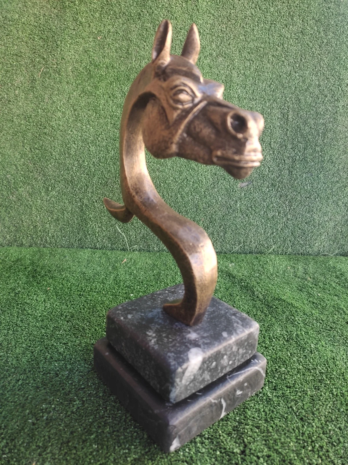 Tête de Cheval Abstraite – Sculpture Bronze sur Socle Marbré