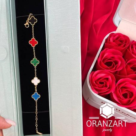 Gourmette de trèfle