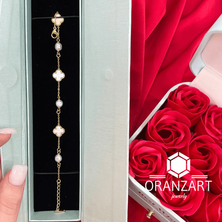 Gourmette de trèfle blanc