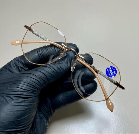 نظارات نسائية  للقراءة و تصحيح النظر