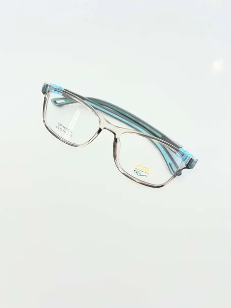 Lunettes pour garçons – Confort & Style