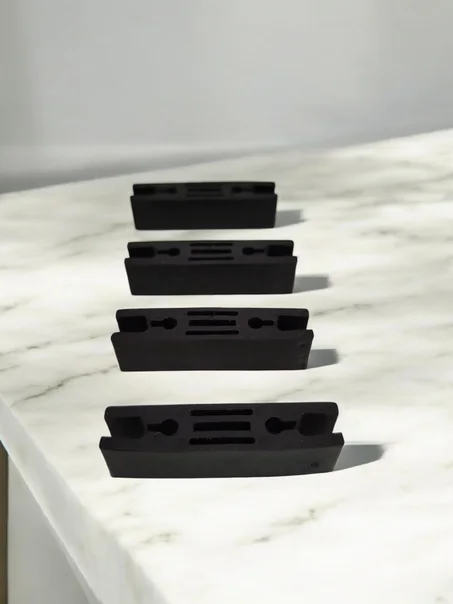 Patins d'Ascenseur – SIGMA, SCHNEIDER, SCHINDLER & SELCOM