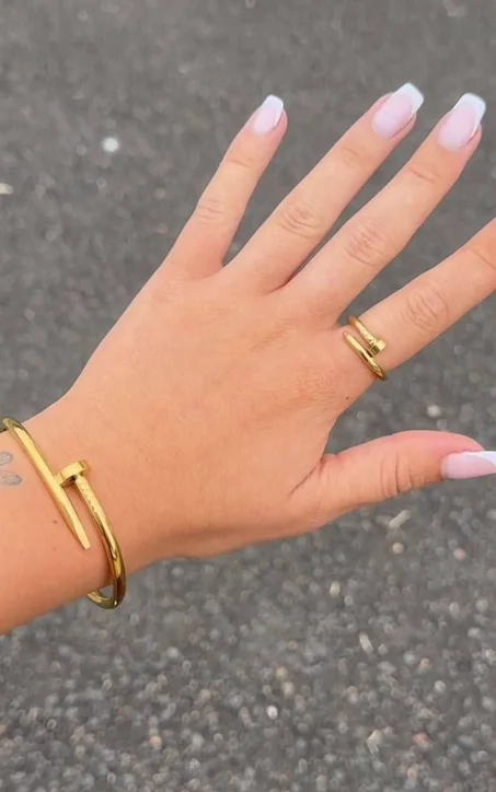 cartier clou