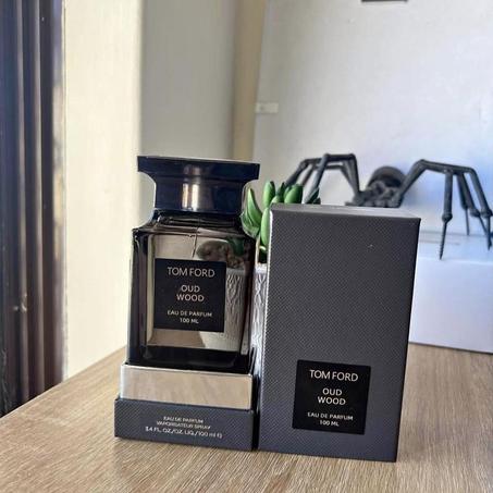 parfum tom ford oud wood pour homme