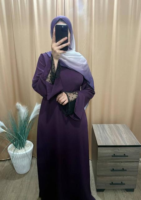 ملابس نسائية