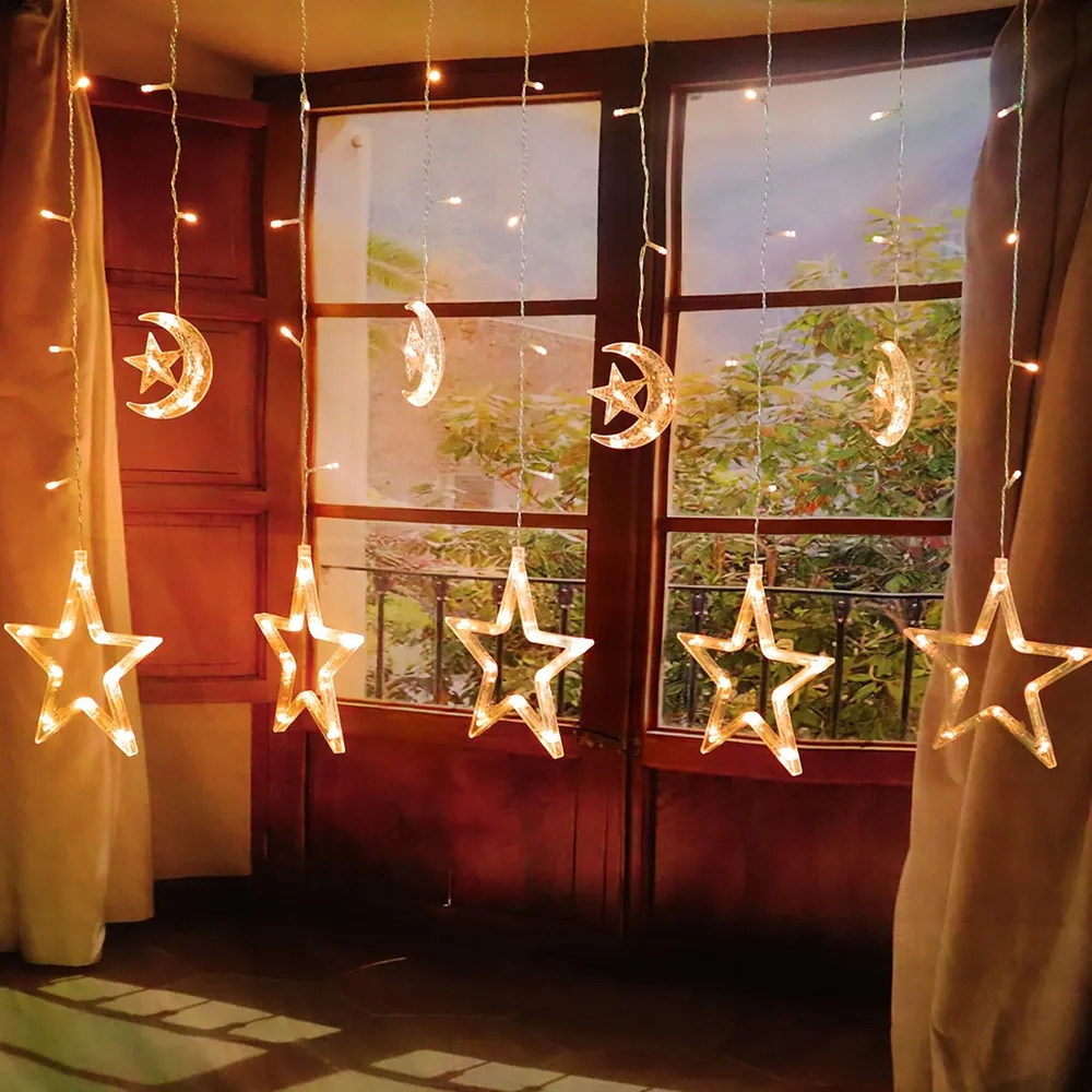 • زينة رمضان بتصميم القمر (8 انماط)