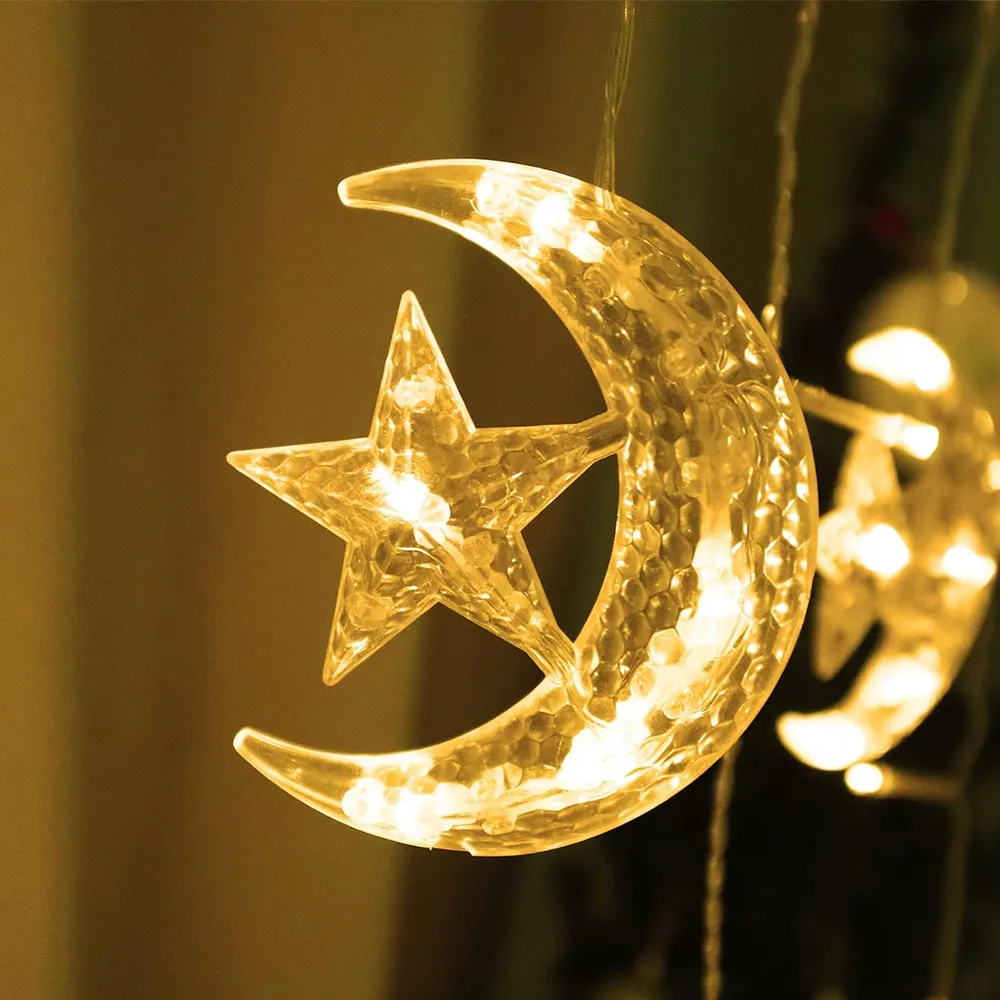 • زينة رمضان بتصميم القمر (8 انماط)
