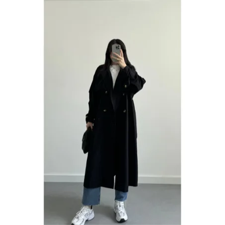 Trench Emma