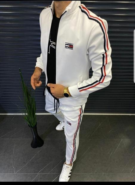 بذلة رياضية