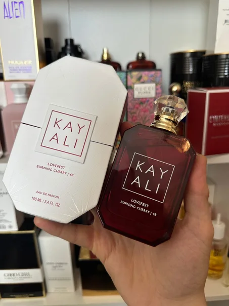 KAYALI Lovefest Burning Cherry 48 Eau de Parfum