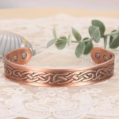 سوار مغناطيسي من النحاس النقي للرجال والنساء الأناقة والفائدة الصحية