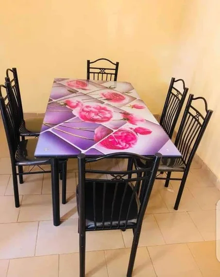 Table à manger 6 chaise