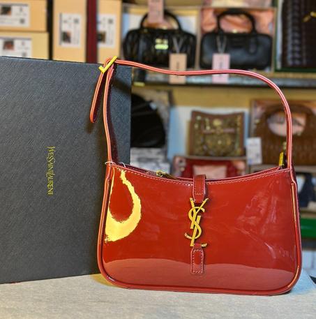 Sac YSL Le 5 à 7 Brillant "Rouge"