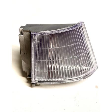 CLIGNOTANT AVANT DROIT RENAULT R21