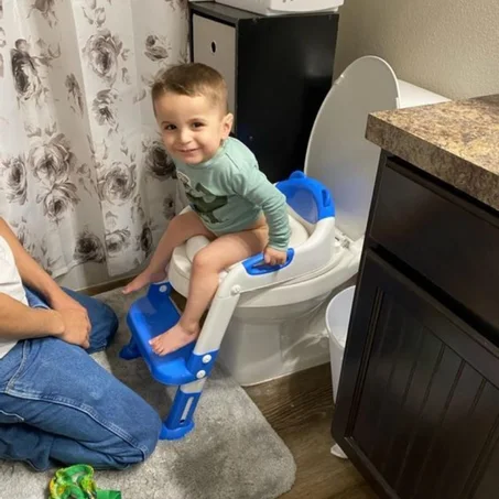 كرسي المرحاض للأطفال+ هدية مجانية🎁