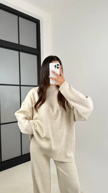 ENSEMBLE MINIMAL & CHIC