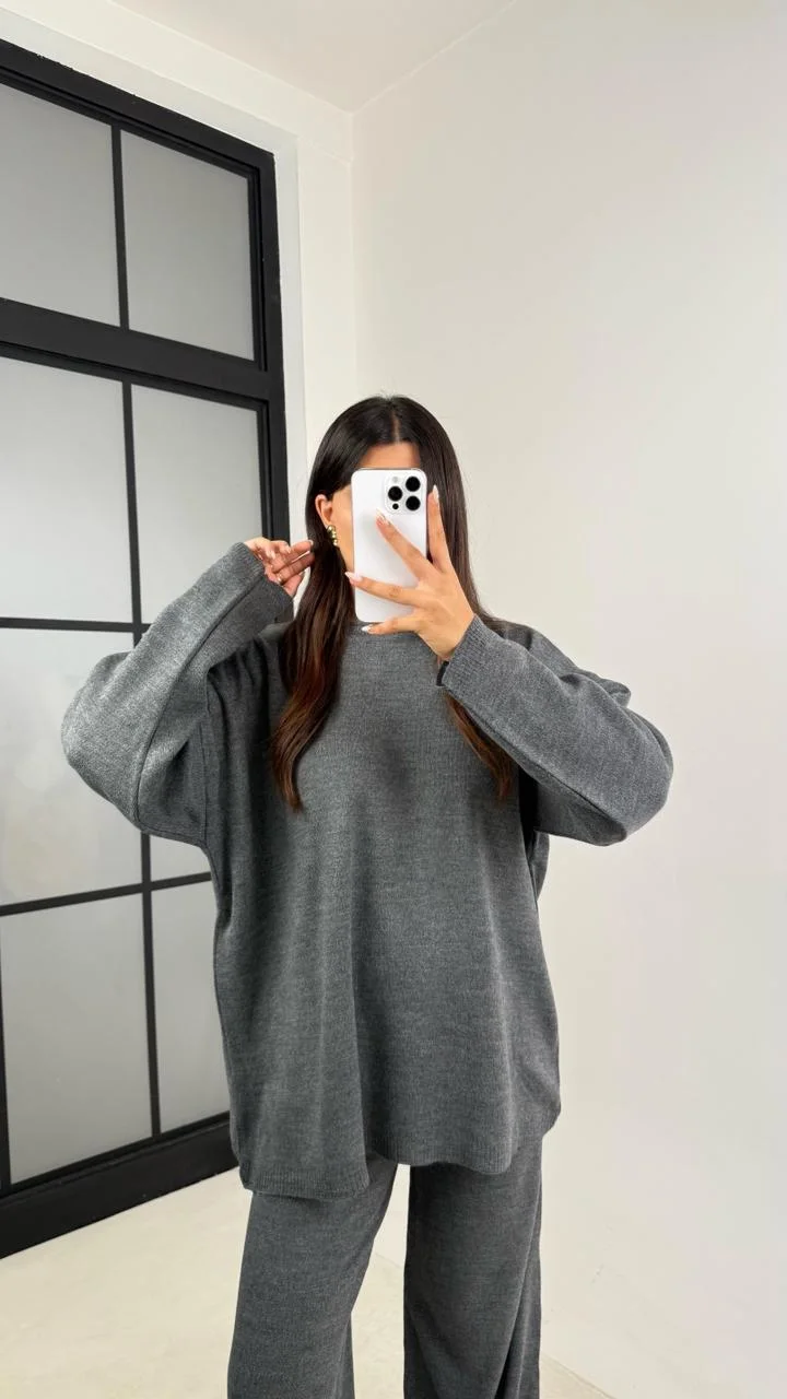 ENSEMBLE MINIMAL & CHIC