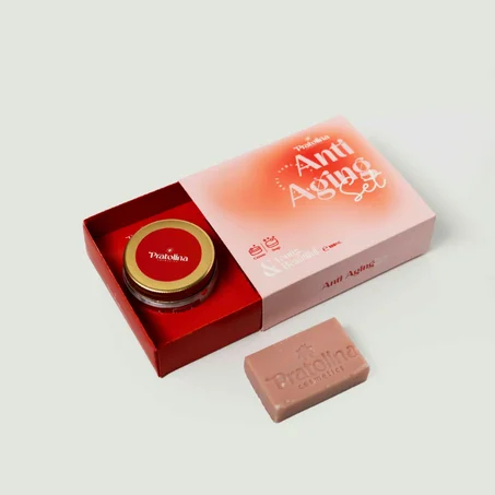 كريم معالج الشيخوخة