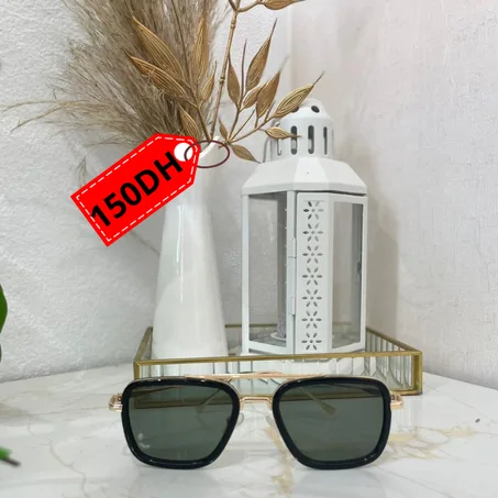 نظارات شمسية للحماية من أشعة الشمس الضارة