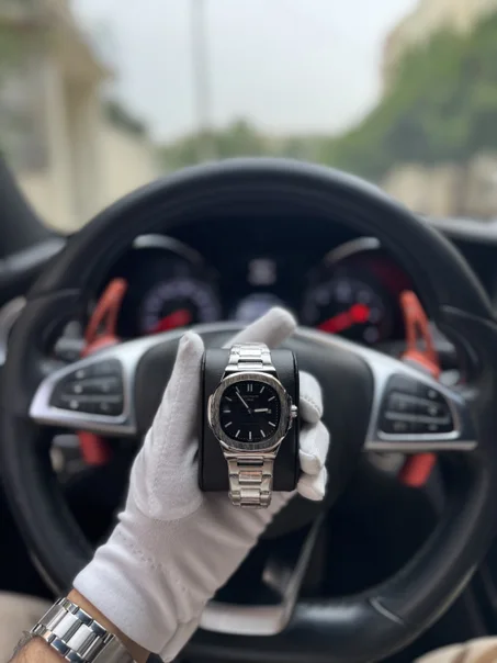 Patek Philippe Nautilus Cadran Noir 🖤