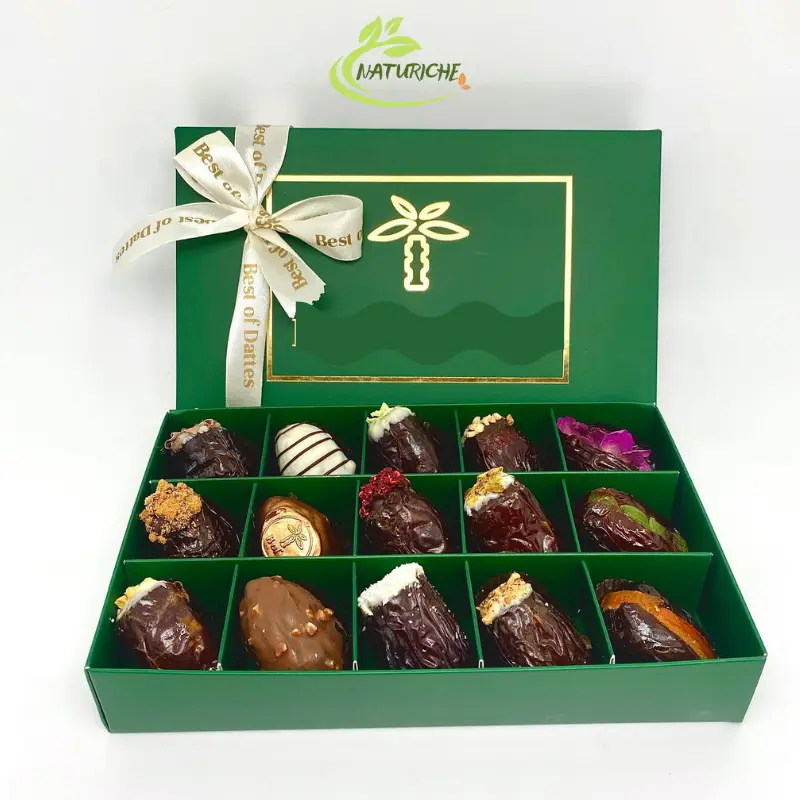 علبة "دامييه" (Damiers) | 15 قطعة من تمور المجهول الفاخرة، المحشوة والمغطاة بنكهات طبيعية مختارة بعناية.