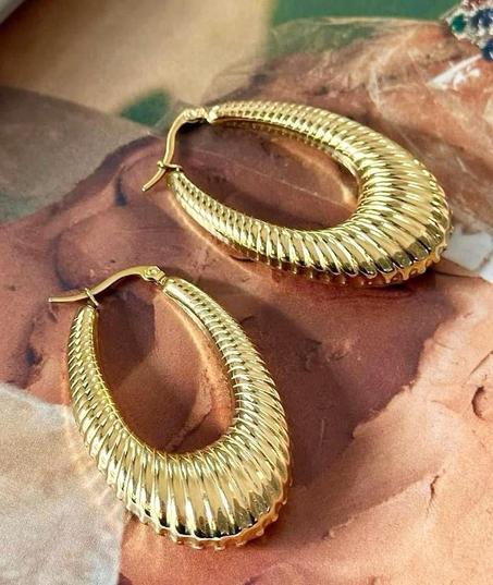 boucles d'oreilles 28