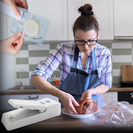 Handheld Heat Sealer جهاز تغليف حراري محمول – إحكام الإغلاق للحفاظ على طعامك طازجًا