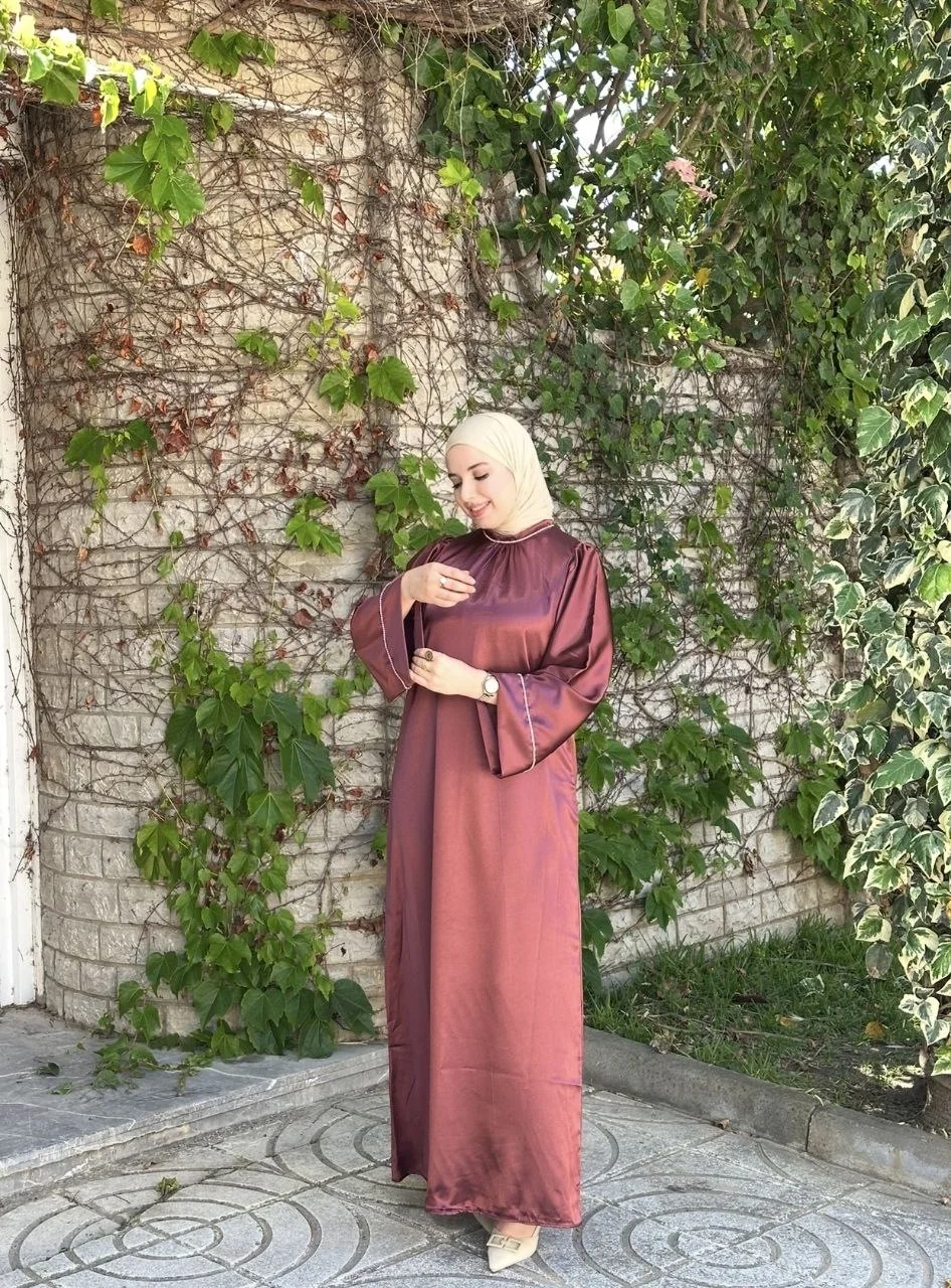 🌸 Robe Satin Lumière🤍