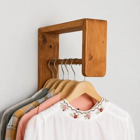 Aura Hanger™ | علاقة حائط خشبية