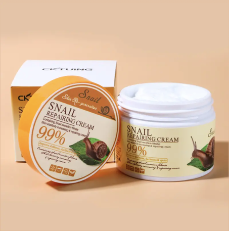Moisturizing Snail Cream