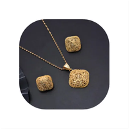 PARURES PLAQUE OR الاطقم المطلية بالدهب