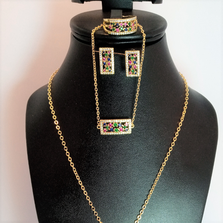 PARURE 4PIECES طقم من 4 قطع