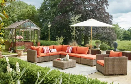 Maison, jardin et meubles