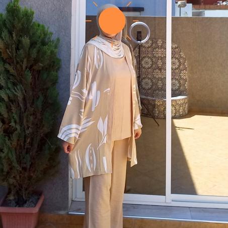 أونصومبل ثلاث قطع