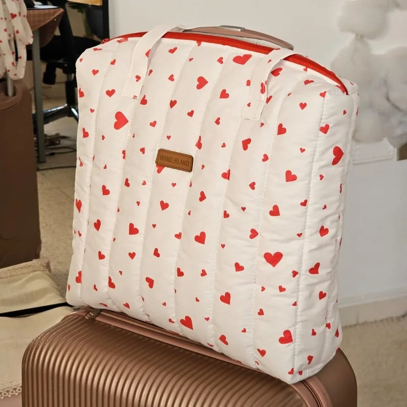 Heart tote bag