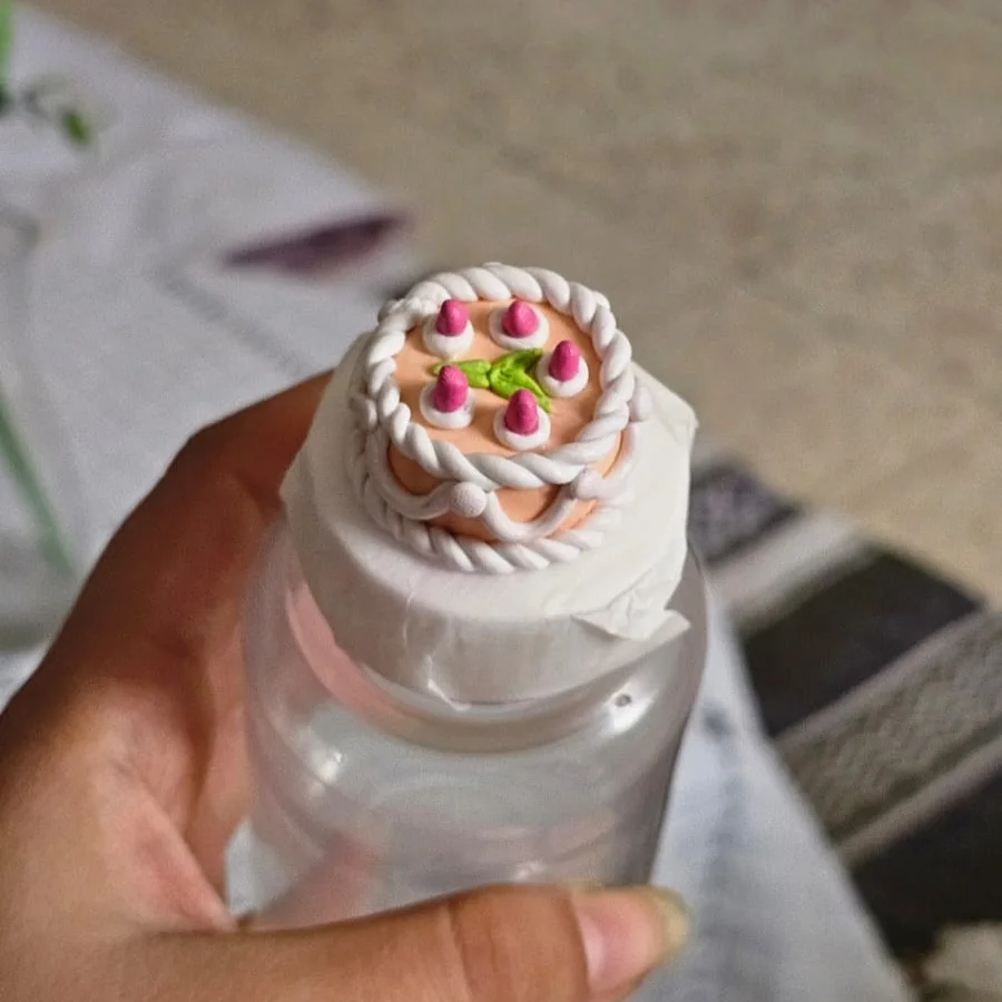 Strawberry cake keychain