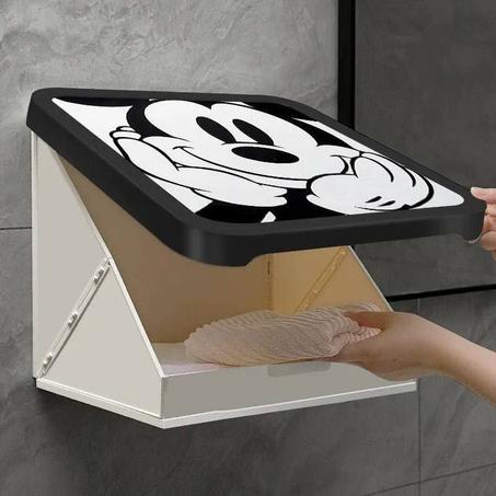 Porte-vêtements / منضم ملابس الحمام