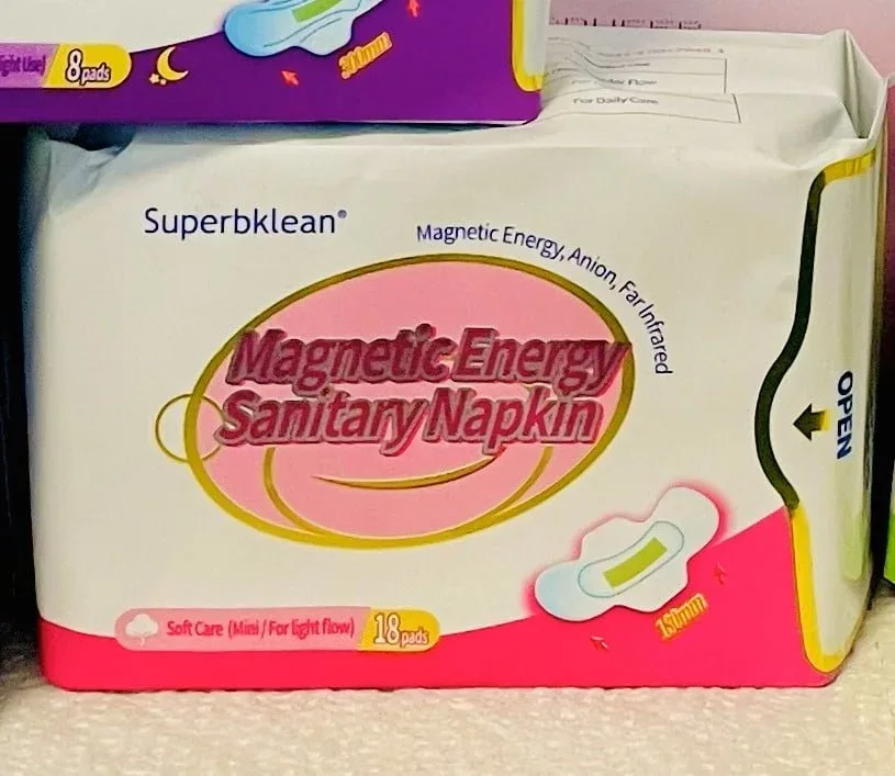 Soins menstruels durables : comment les serviettes hygiéniques écologiques de Longrich changent la donne 6 Serviettes hygiéniques couleur rose