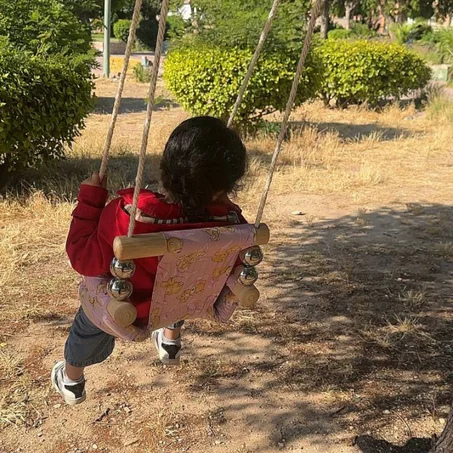 أرجوحة الاطفال