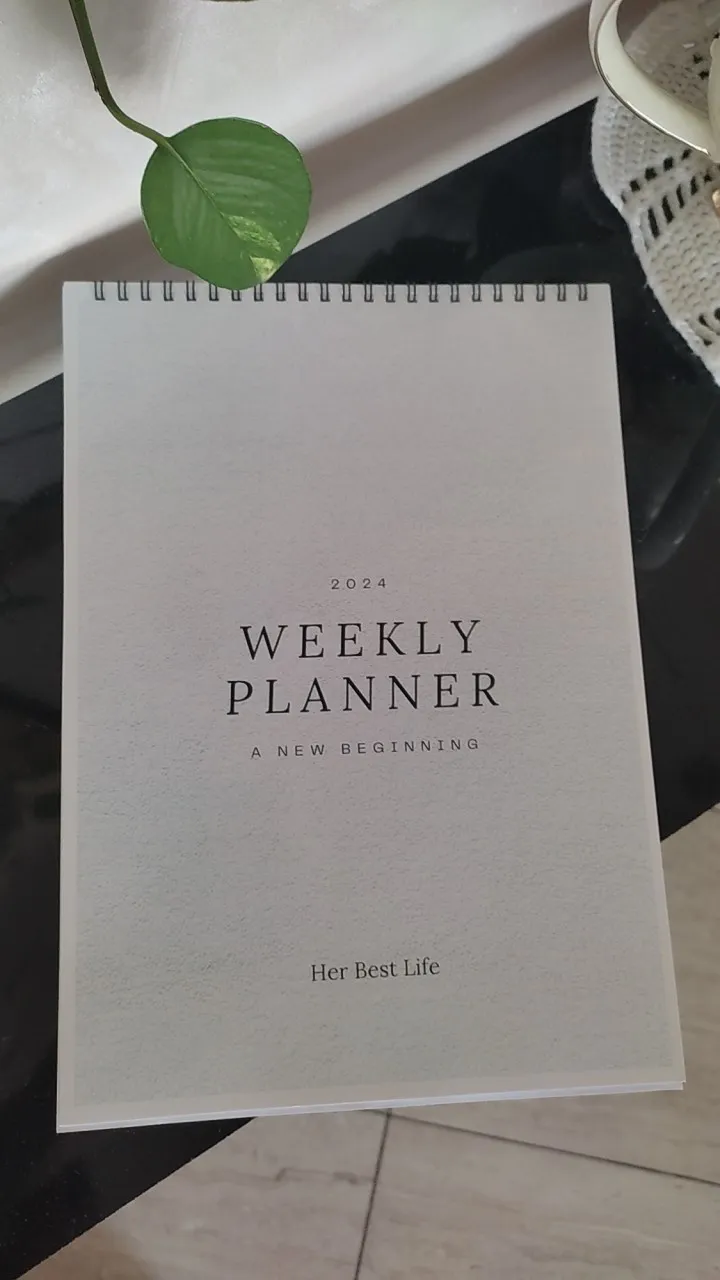 WEEKLY PLANNER  - A4 NOTEPAD