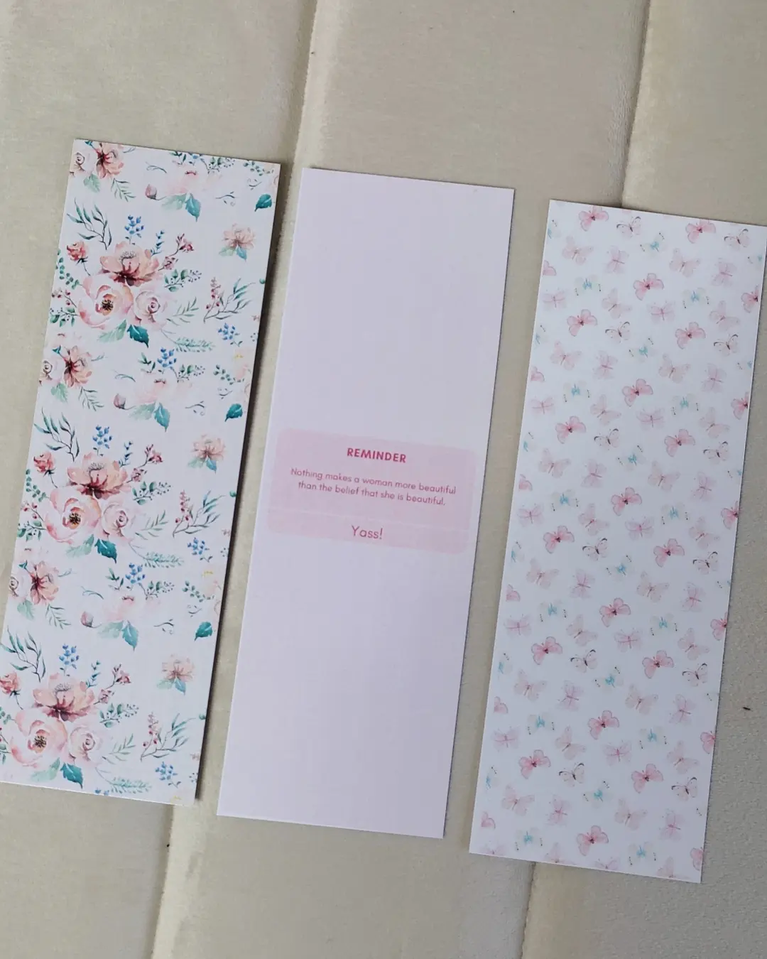 SOFT PINK BOOKMARKS SET