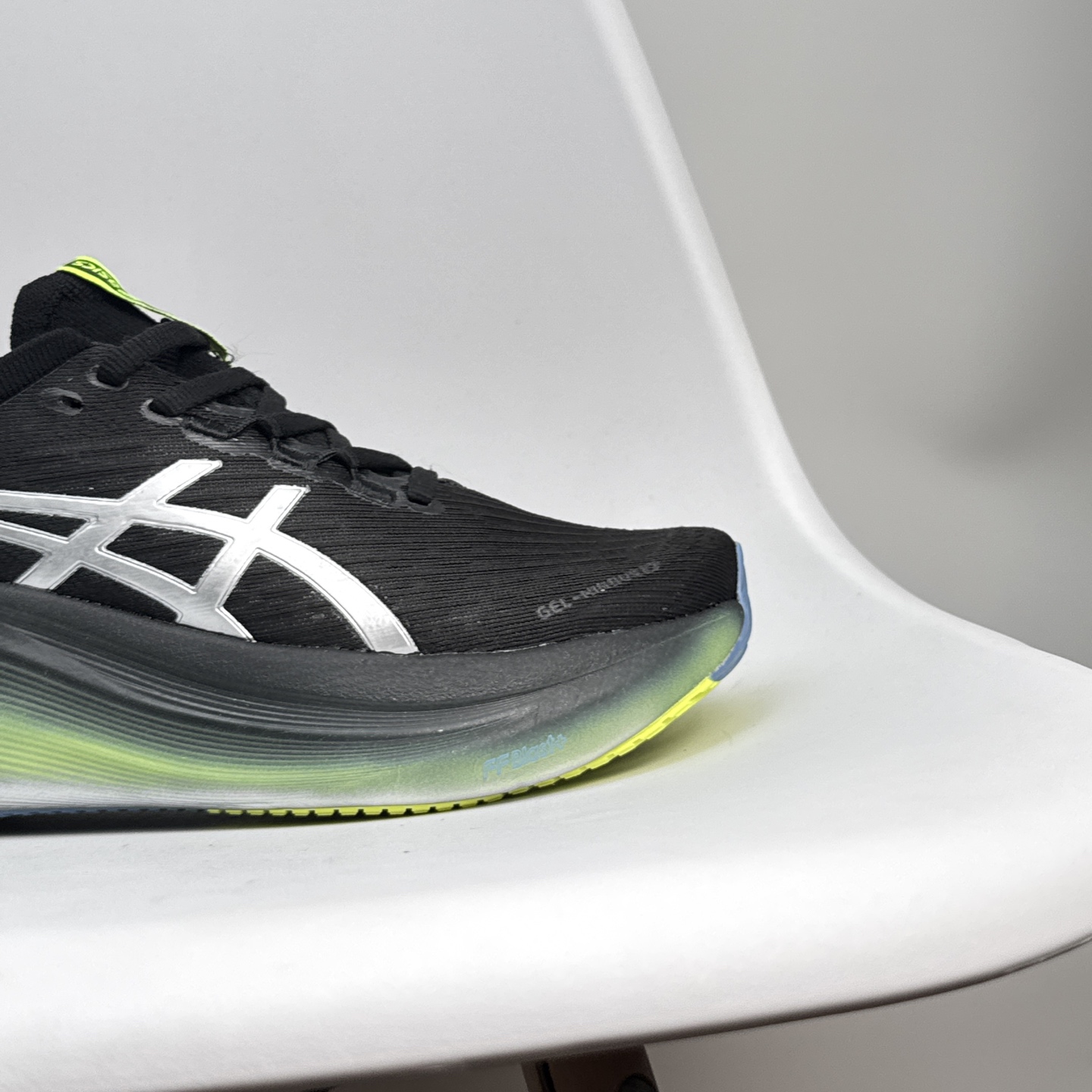 asics gel-nimbus 27 luxe