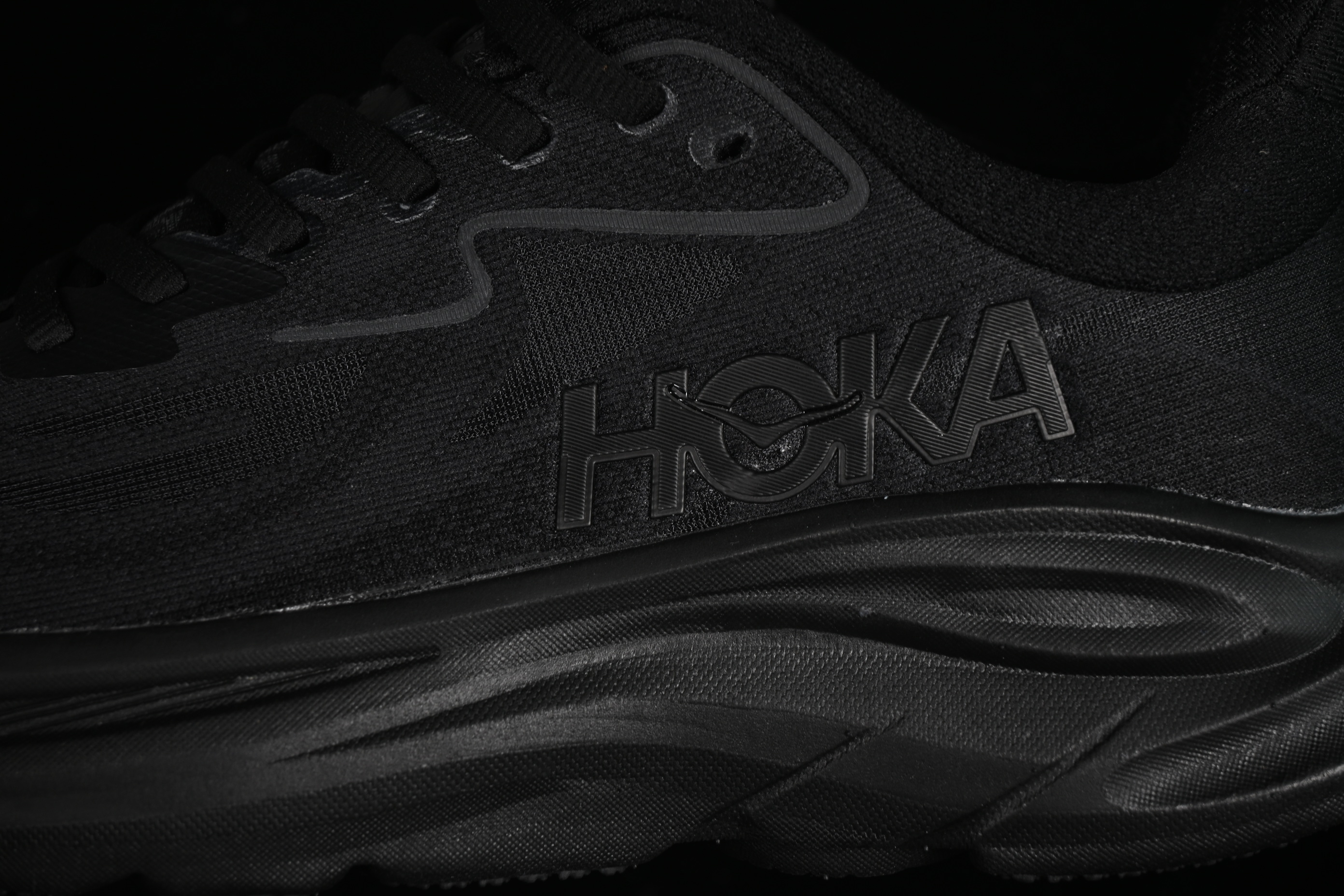 HOKA ONE CLIFTON 10