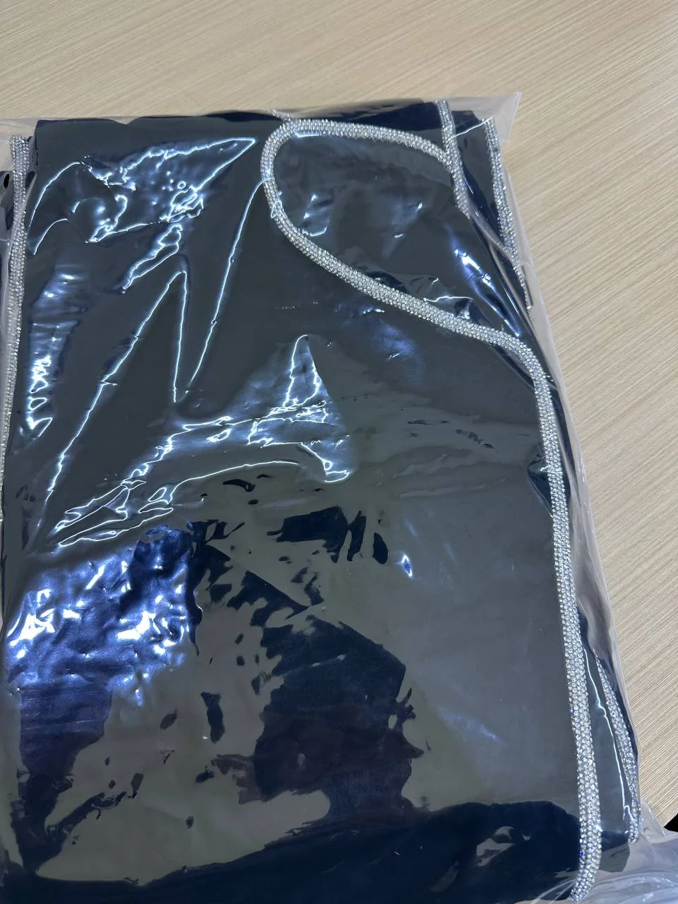 كيمونو "الأناقة المخملية" – لمسة ملكية عصرية