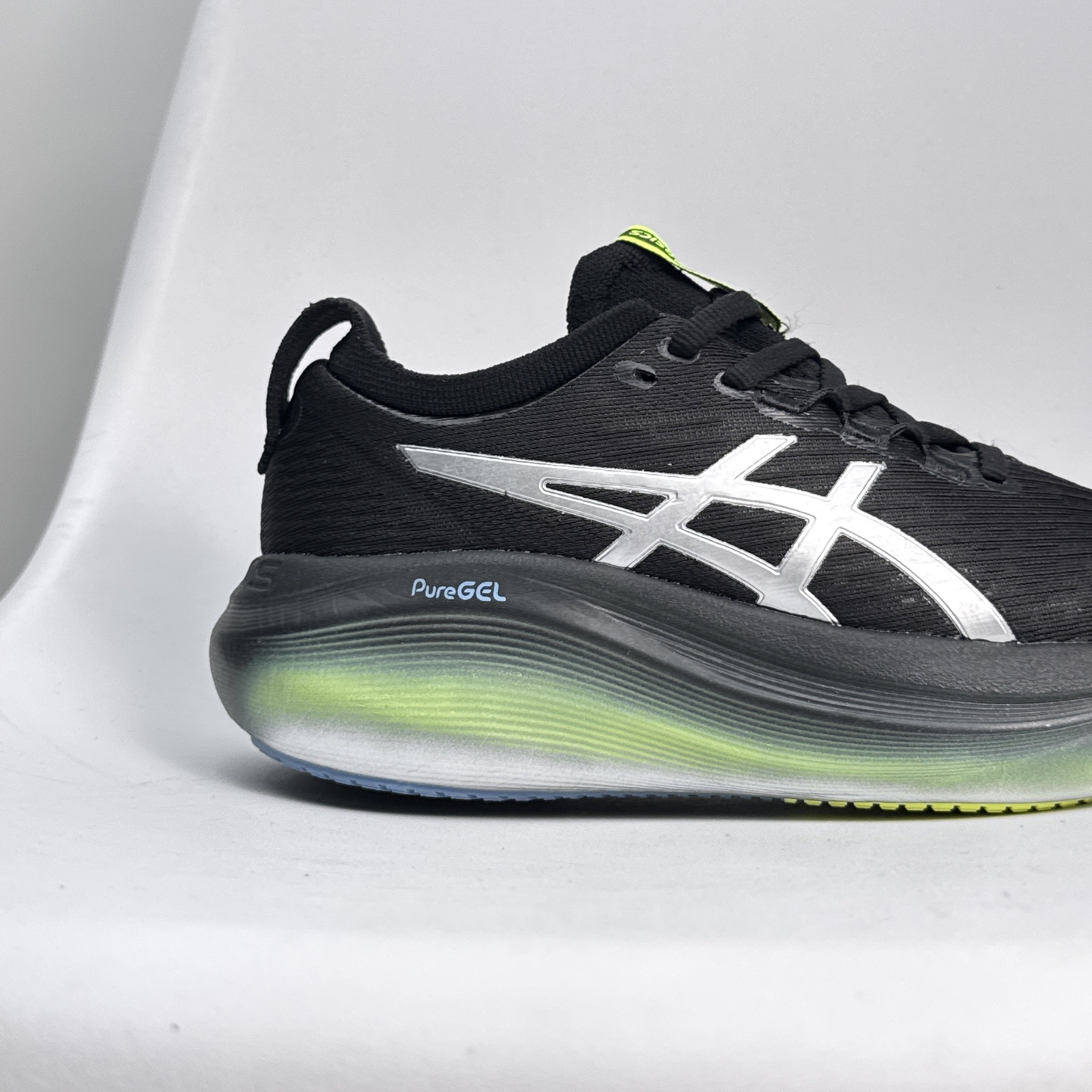 asics gel-nimbus 27 luxe