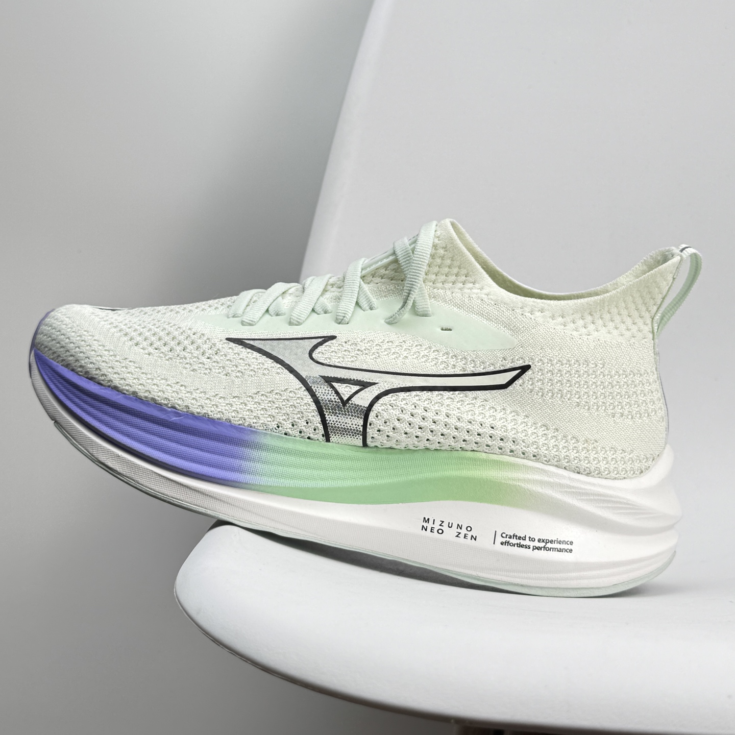 mizuno neo zen